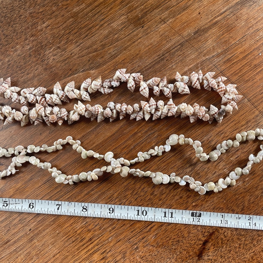 Shell necklace bundle - Picture 4 of 4